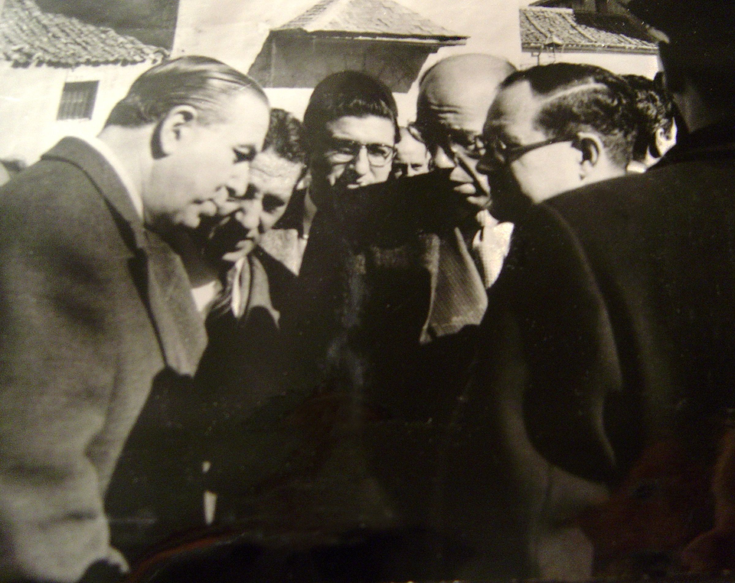Homenaje a Antonio Machado en Segovia, 1959. Laín, Ridruejo, Baeza, Aranguren, Marías.